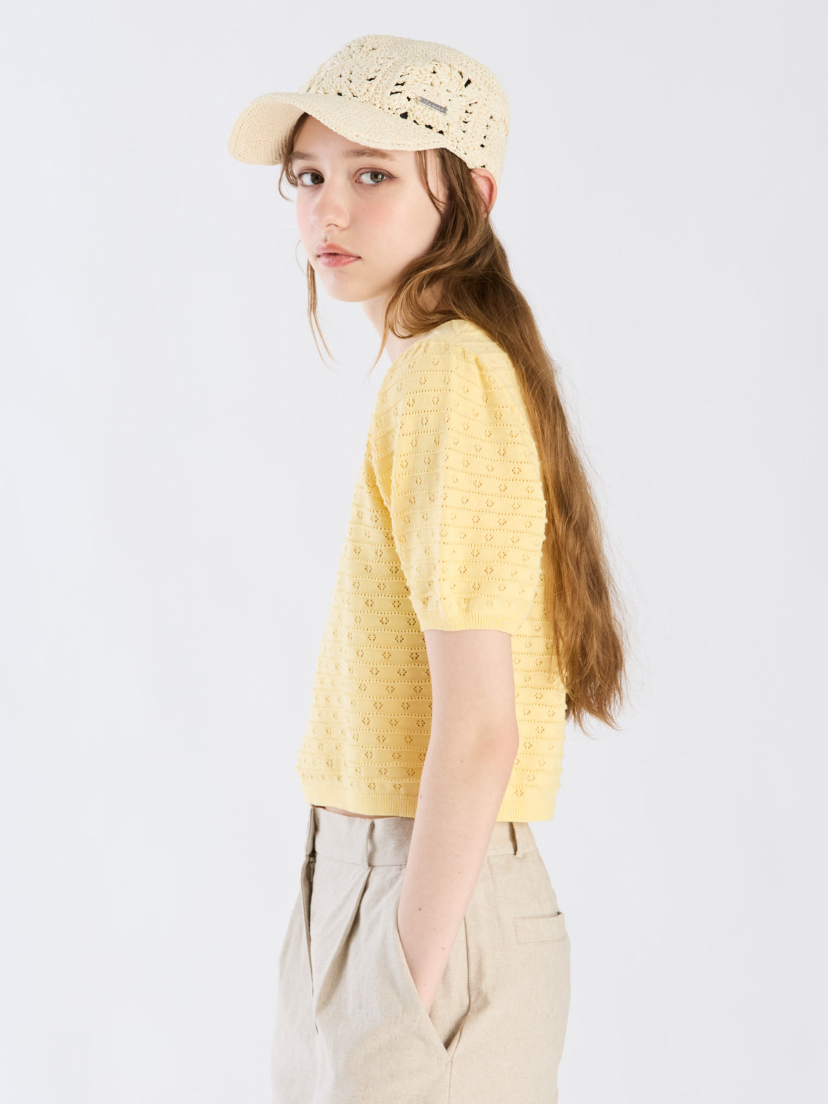 To b. by agnès b. 【Outlet】デイジーストライプニットプルオーバー イエロー