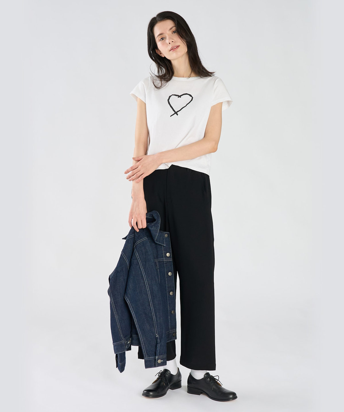 FEMME ウィメンズ アイコニック プリント コットン 半袖 Tシャツ "Sarajevo heart" ホワイト