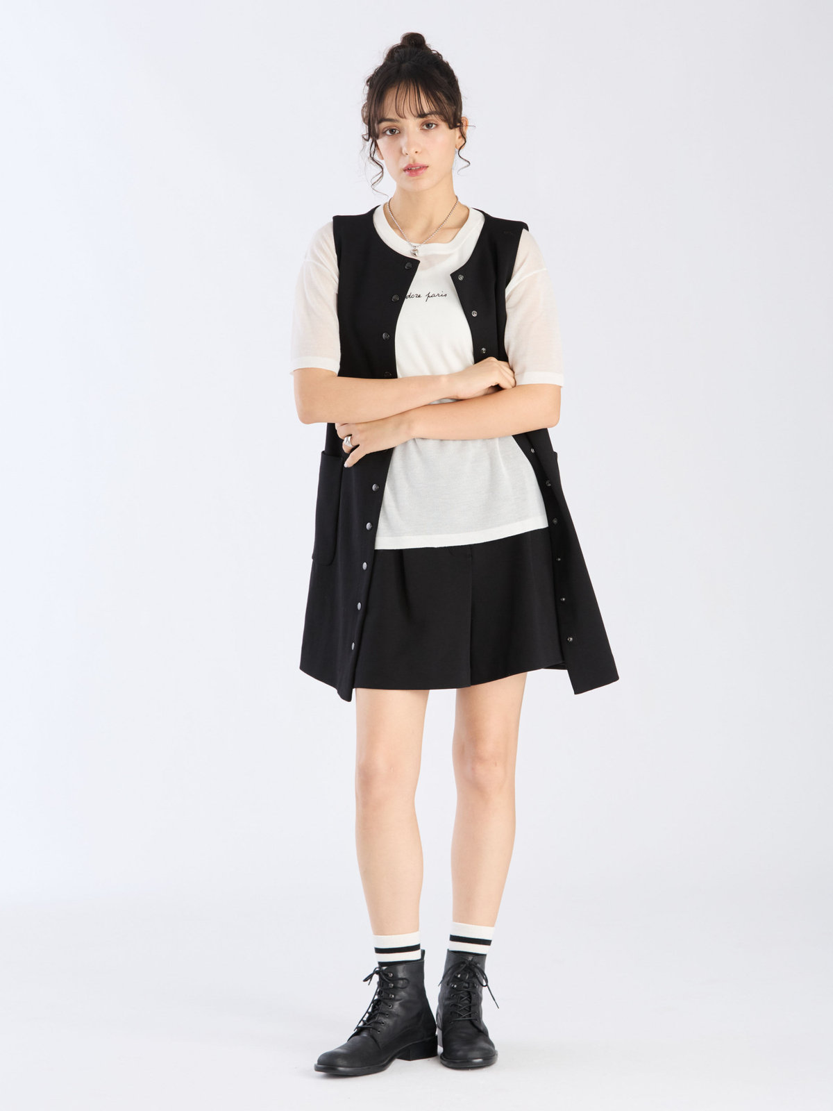 To b. by agnès b. 【Outlet】シアー ニット メッセージ プルオーバー "j'adore paris" ホワイト