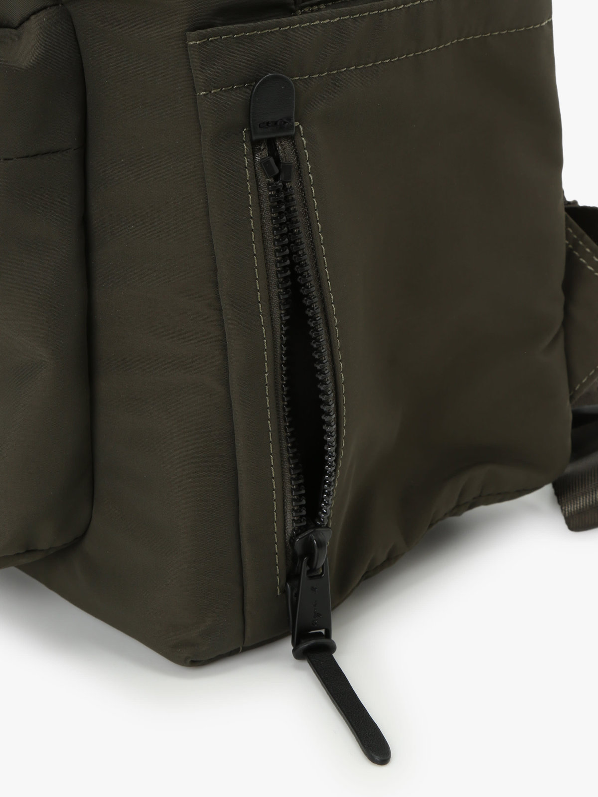 VOYAGE メンズ バッグ＆ウォレット ナイロン ミディアム バックパック ”Trip ” ZAH01-02 グリーン