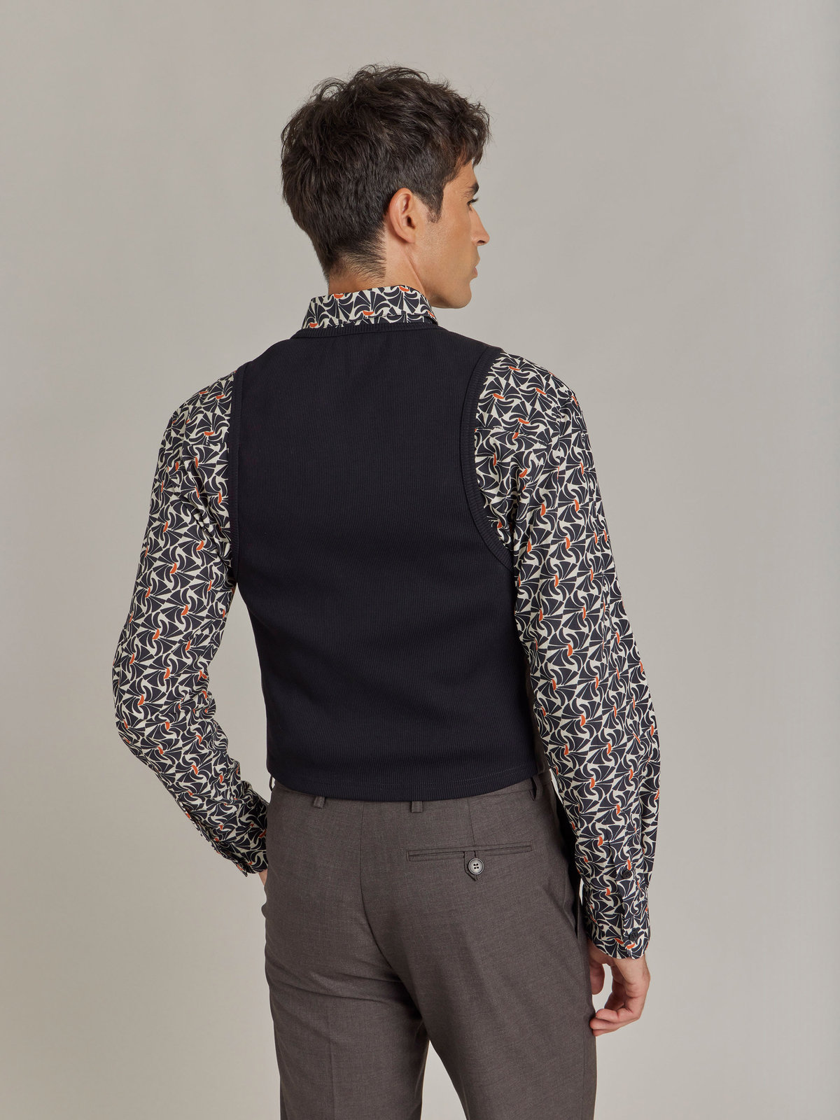 HOMME メンズ 【Outlet】UBO9 GILET ジレ シルバー系その他