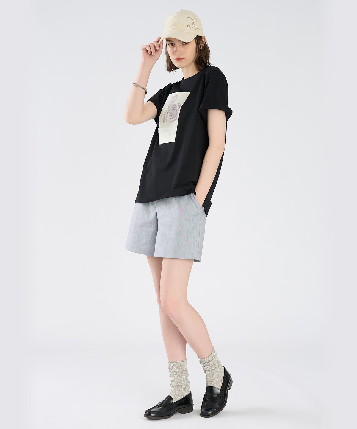 To b. by agnès b. Dog T オーガニックコットン 半袖 アーティストTシャツ ブラック
