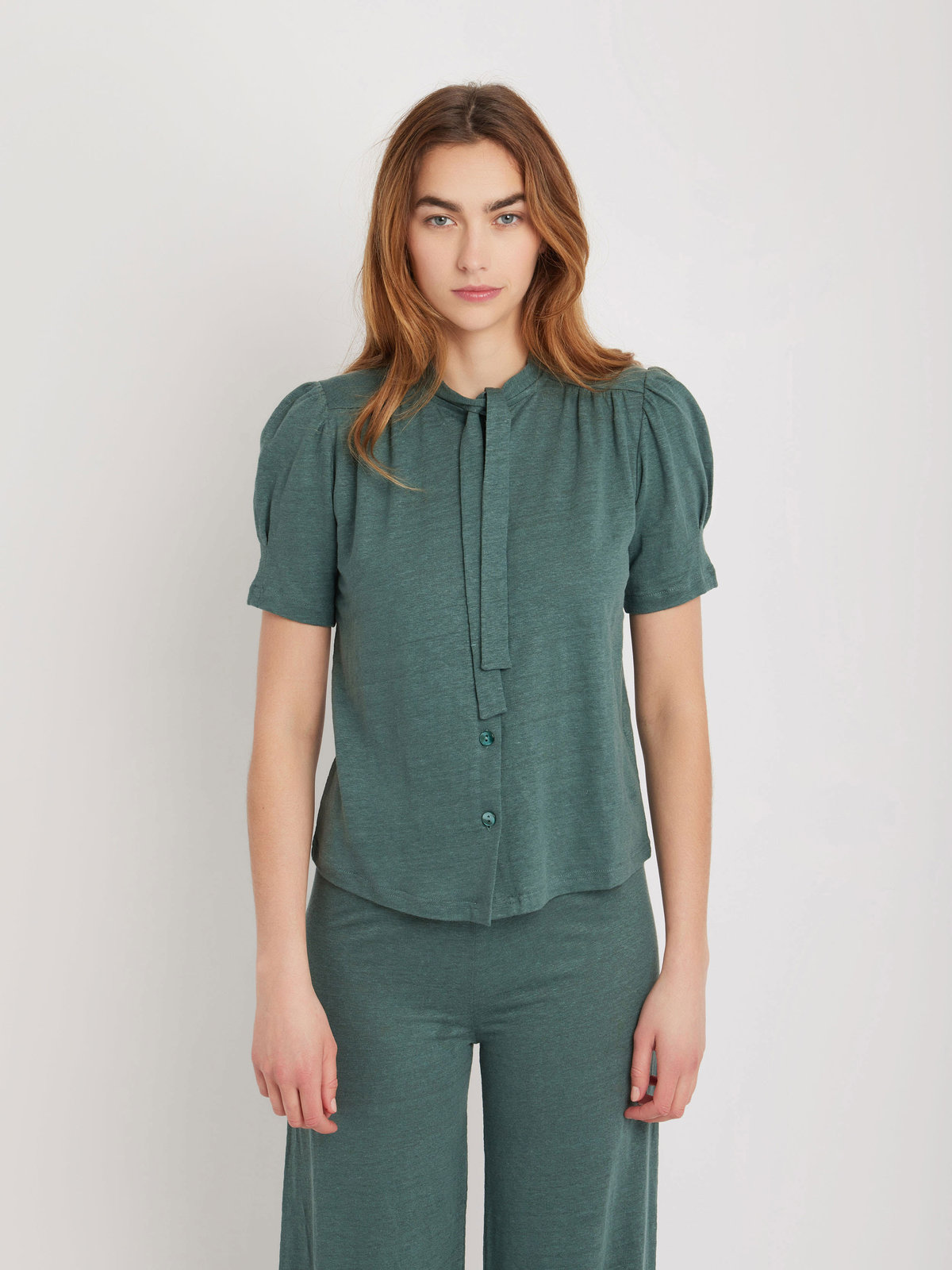 FEMME ウィメンズ リネン リボンタイ 半袖 ブラウス ”Laurene” グリーン