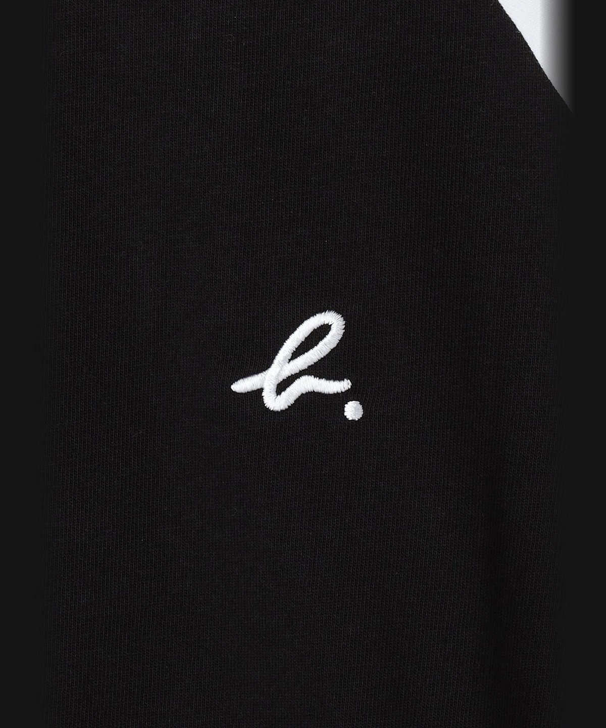 ENFANT ユニセックス キッズ "b." ロゴ 刺繍 コットン 半袖 Tシャツ ホワイト