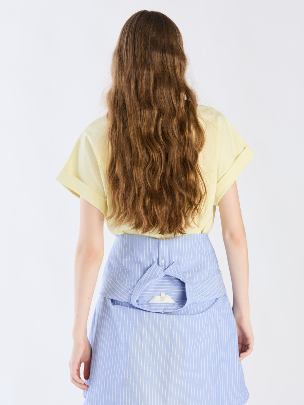 To b. by agnès b. 【Outlet】ロゴ プリント コットン マカロン Tシャツ イエロー