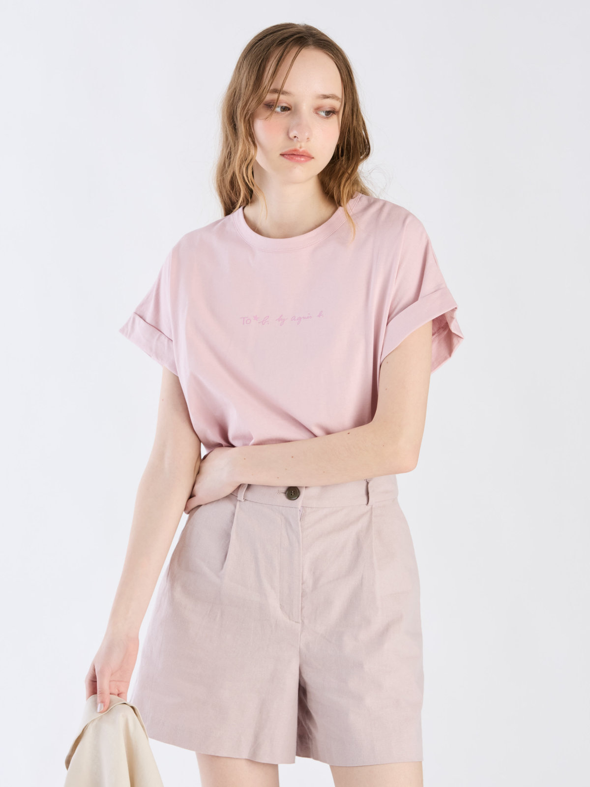 To b. by agnès b. ロゴ プリント コットン マカロン Tシャツ ペールピンク