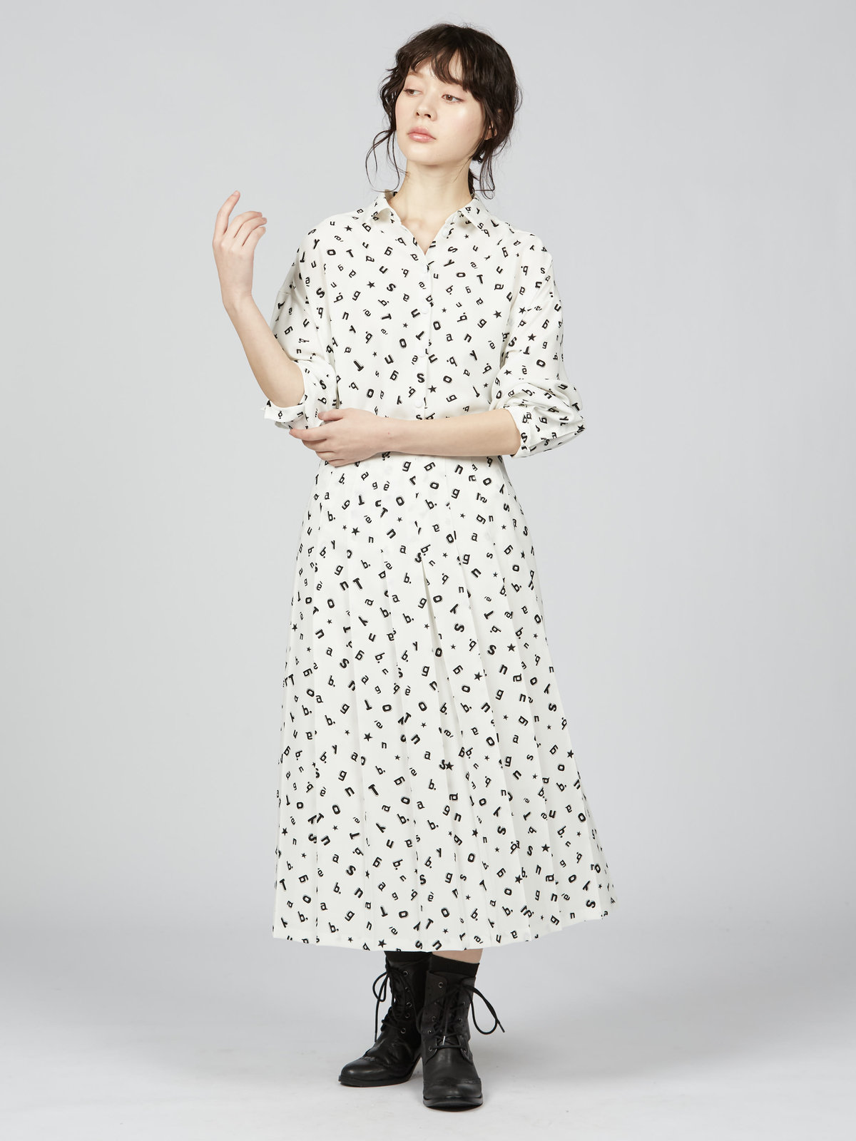 To b. by agnès b. 【Outlet】【セットアップ対応商品】トゥービーモノグラムプルスカート ホワイト