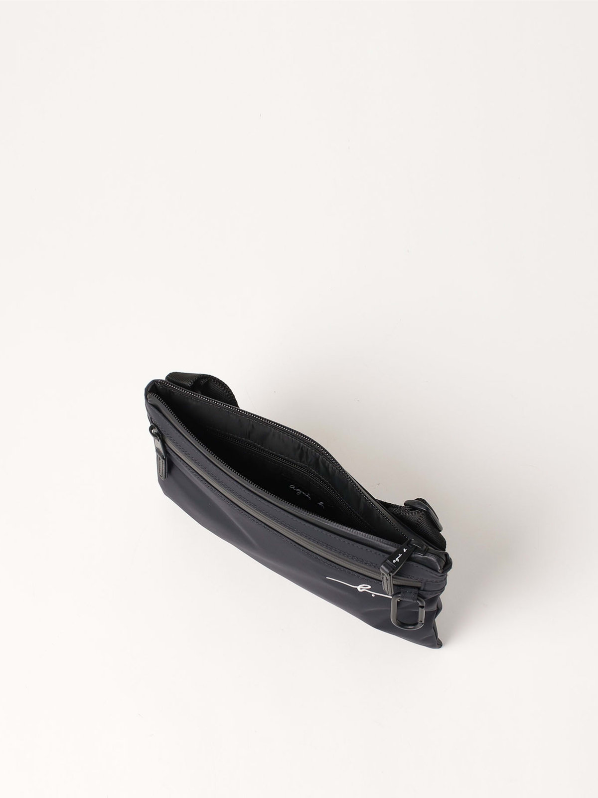 VOYAGE メンズ バッグ＆ウォレット  ショルダーバッグ VAH04-04 ブラック