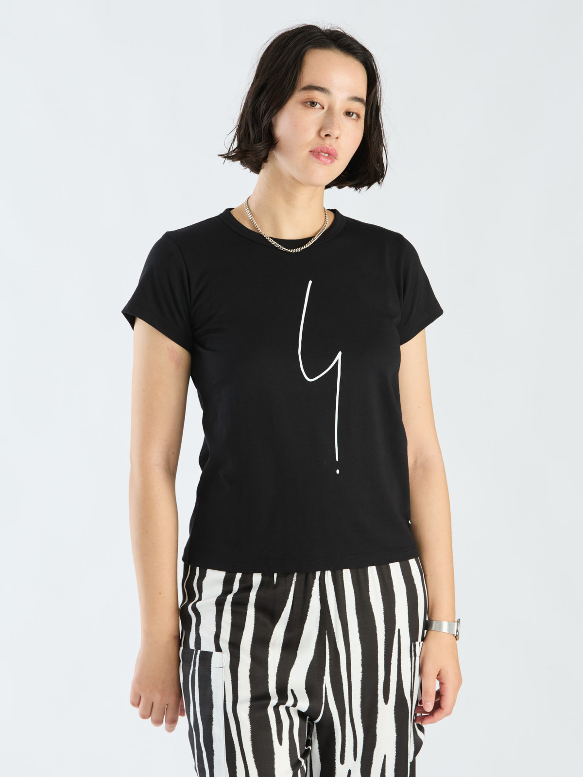 FEMME ウィメンズ アイコニック コットン 半袖 Tシャツ ”Point d'ironie” ブラック