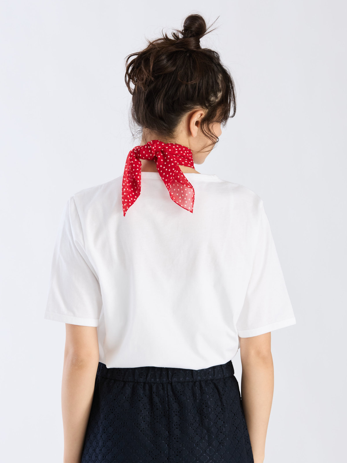 To b. by agnès b. 【Outlet】メッセージ プリント 半袖 Tシャツ "Le premier qui voit la mer" ホワイト