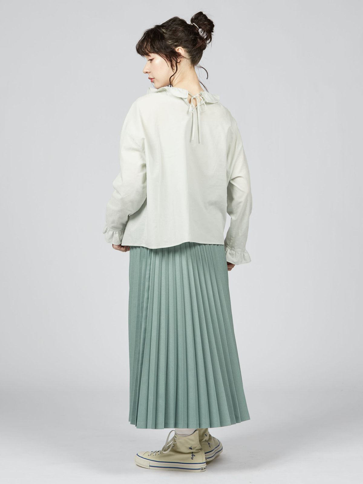 To b. by agnès b. 【Outlet】ピエロカラーブラウス グリーン