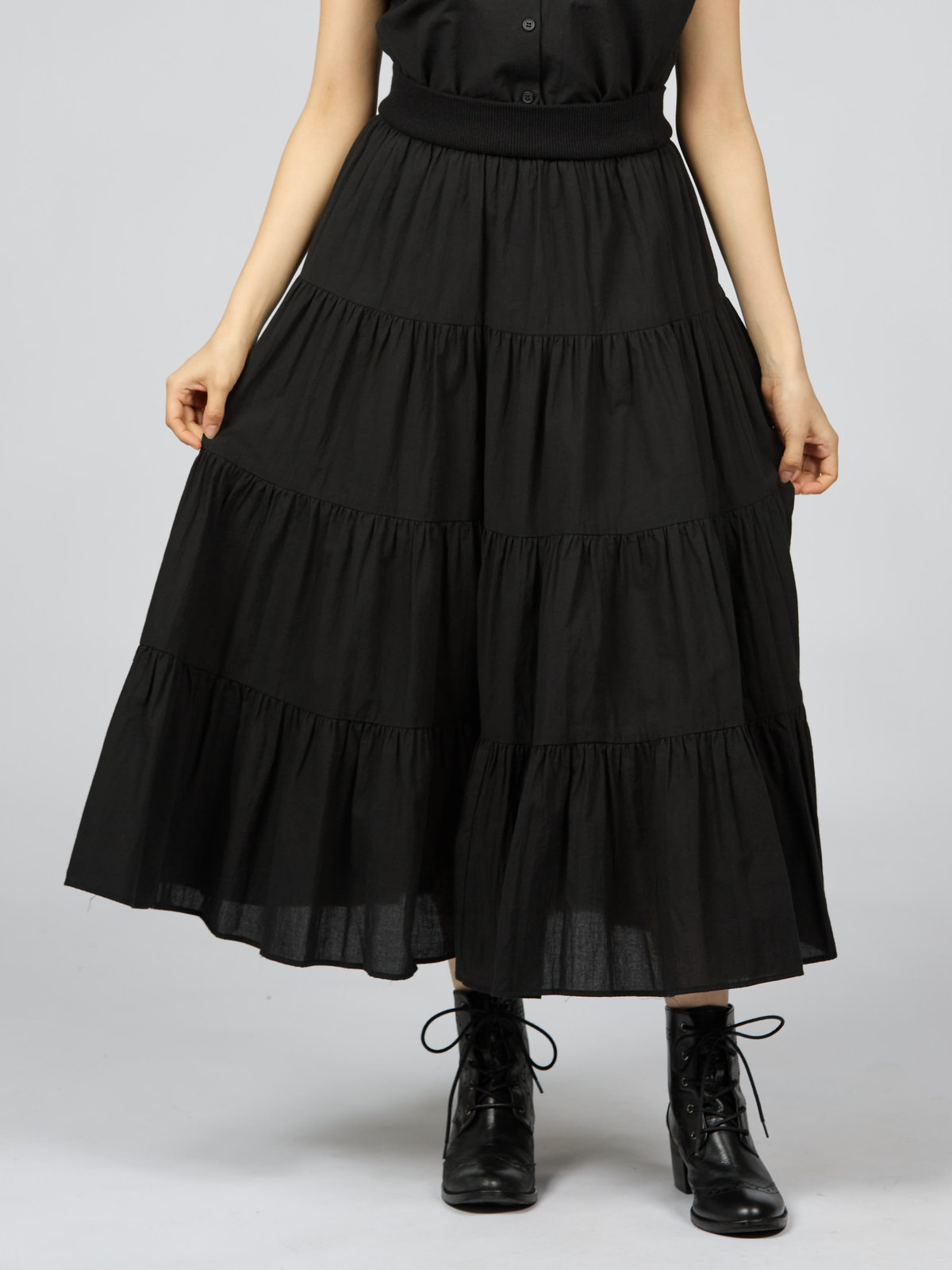 To b. by agnès b. コットン フォーティアード スカート ブラック