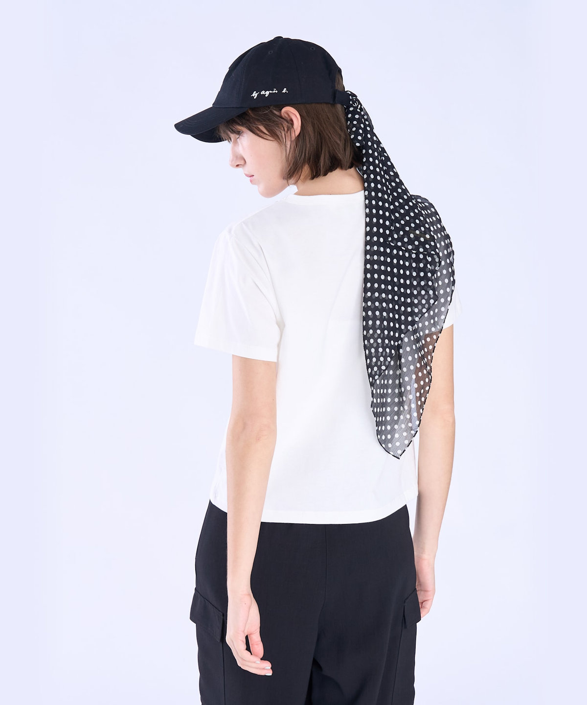 To b. by agnès b. メッセージ 刺繍 コットン 半袖 Tシャツ "Bonheur" ホワイト