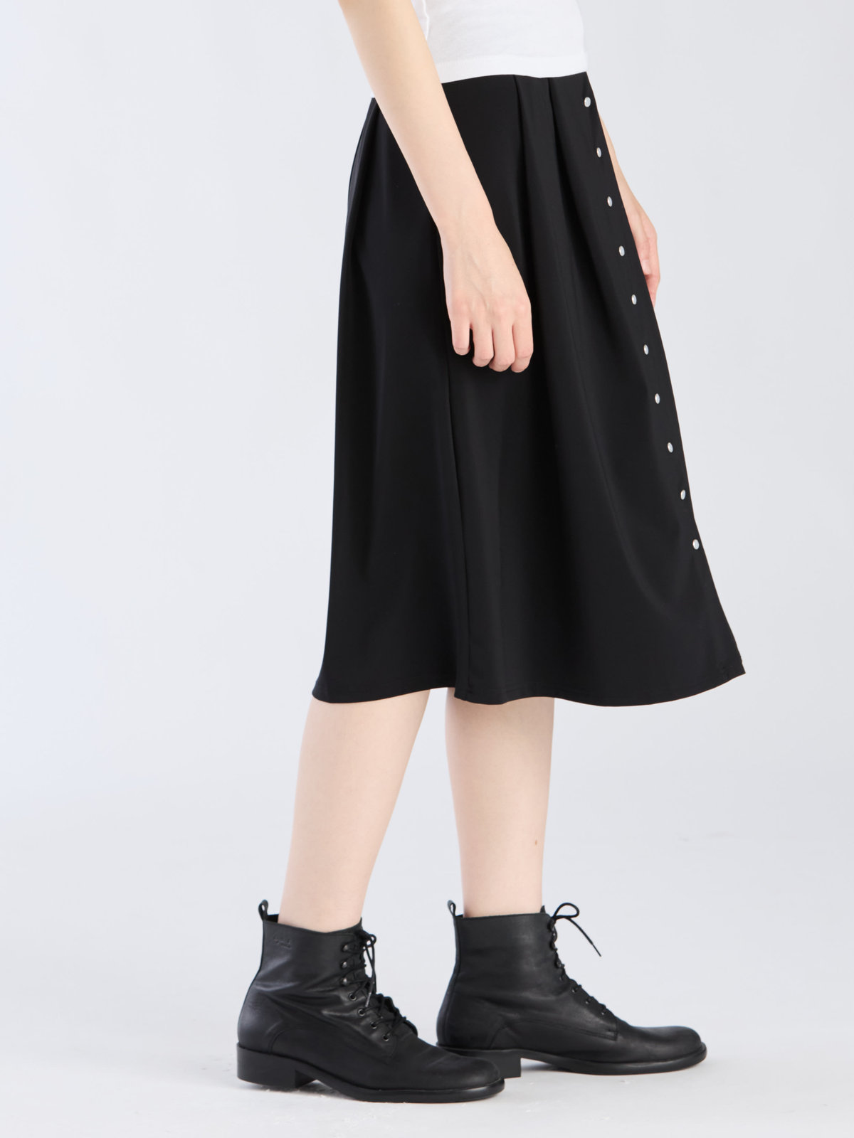 FEMME ウィメンズ スナップボタン スカート ”Loise” ブラック