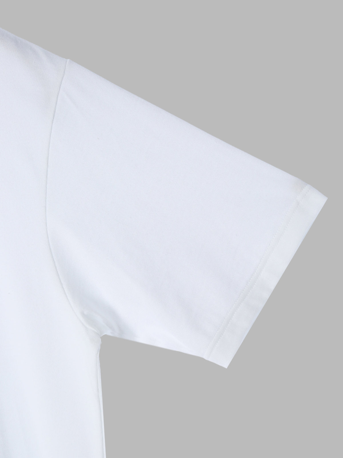 FEMME ウィメンズ Jean Jullien x TARA コットン 半袖 アーティストTシャツ ホワイト