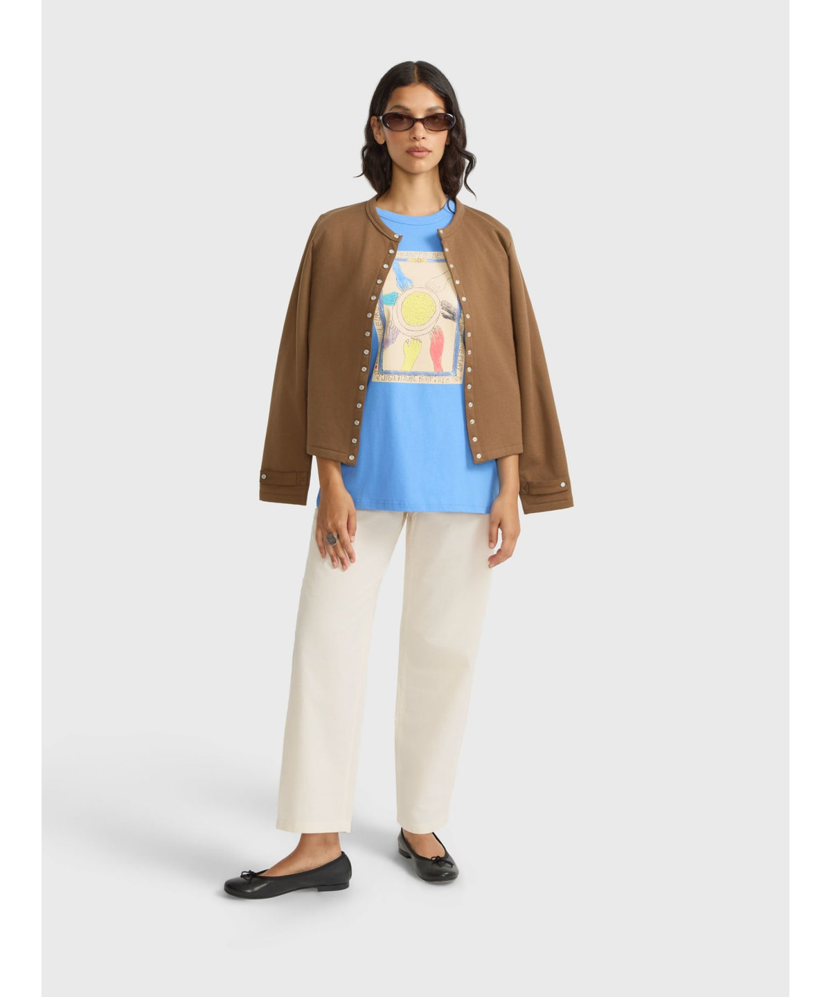 FEMME ウィメンズ プリント オーガニックコットン 半袖 アーティストTシャツ "Frederic Bruly Bouabre" ブルー系その他