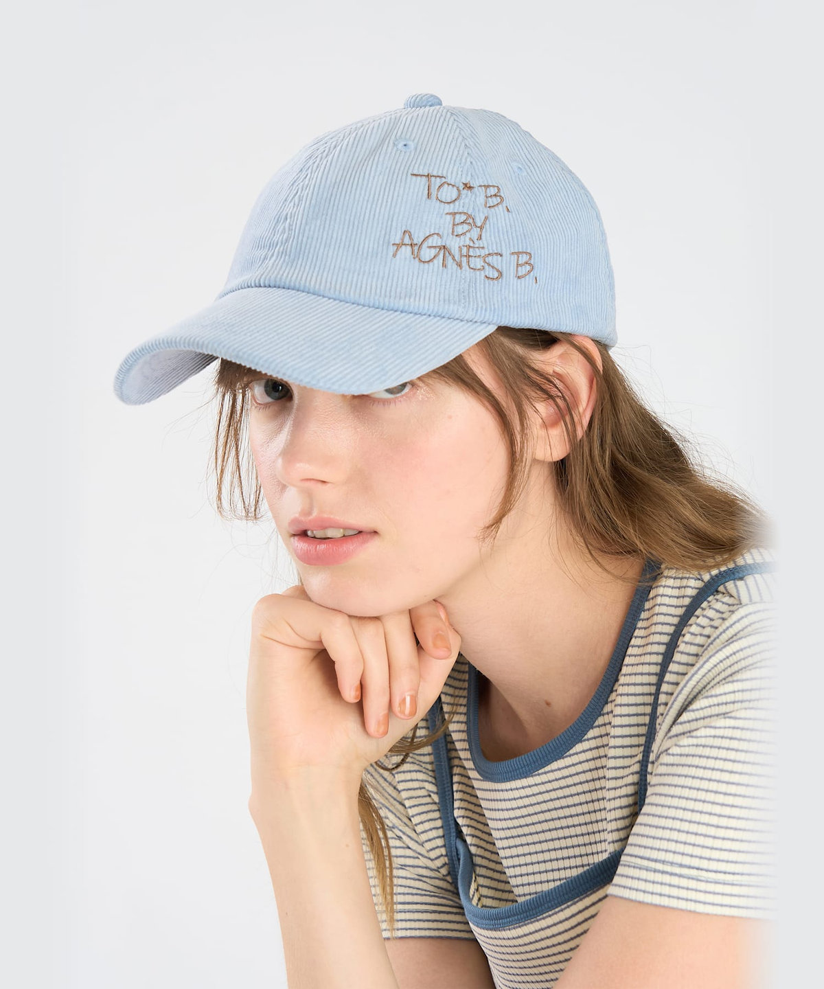To b. by agnès b. コーデュロイ ロゴ キャップ ブルー