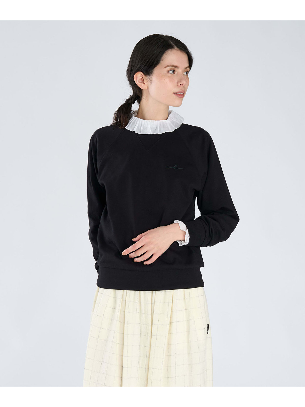 FEMME ウィメンズ 刺繍 コットン 長袖 スウェット ”Senga” ブラック