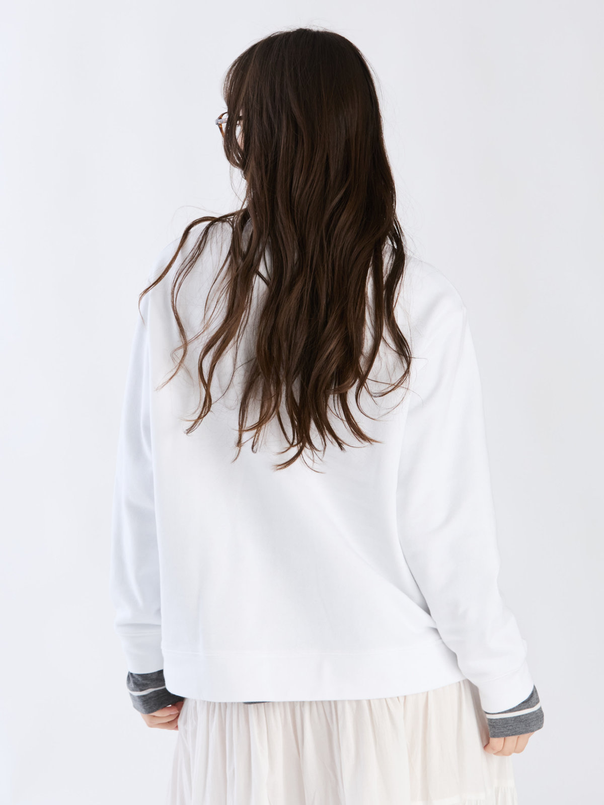 To b. by agnès b. 【Outlet】ロゴ刺繍 オーバーサイズ ボーイズスウェット ホワイト