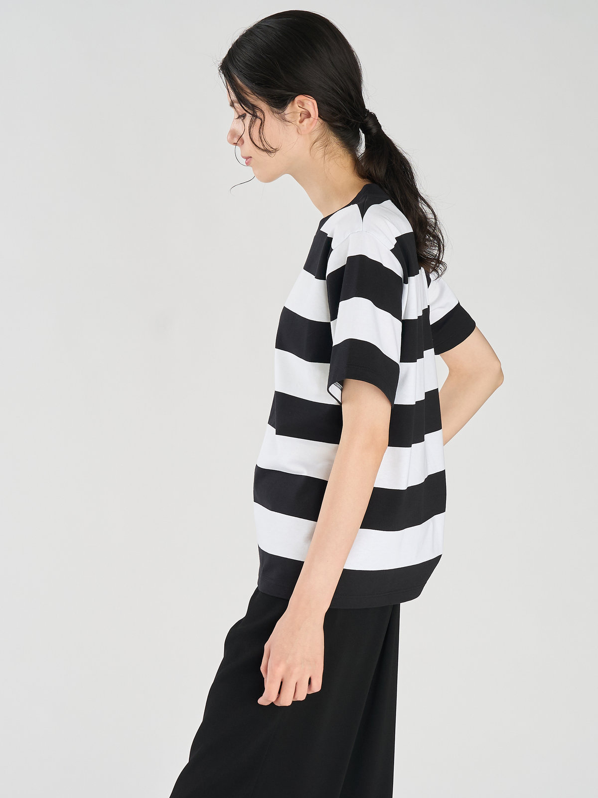 FEMME ウィメンズ 太ボーダー コットン 半袖 Tシャツ "Christof" ホワイト×ブラック