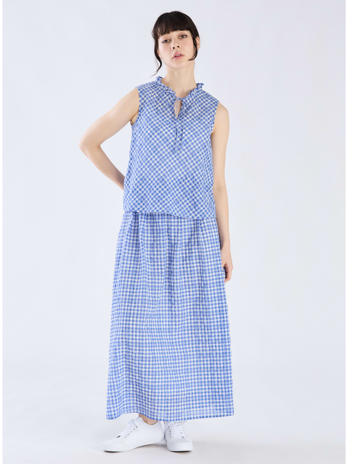 To b. by agnès b. 【Outlet】【セットアップ対応商品】ギンガム ノースリーブ ブラウス ブルー