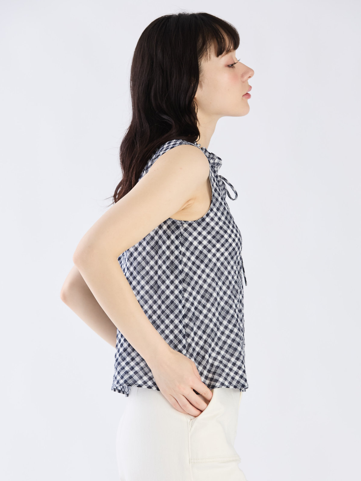 To b. by agnès b. 【Outlet】【セットアップ対応商品】ギンガム ノースリーブ ブラウス ネイビー