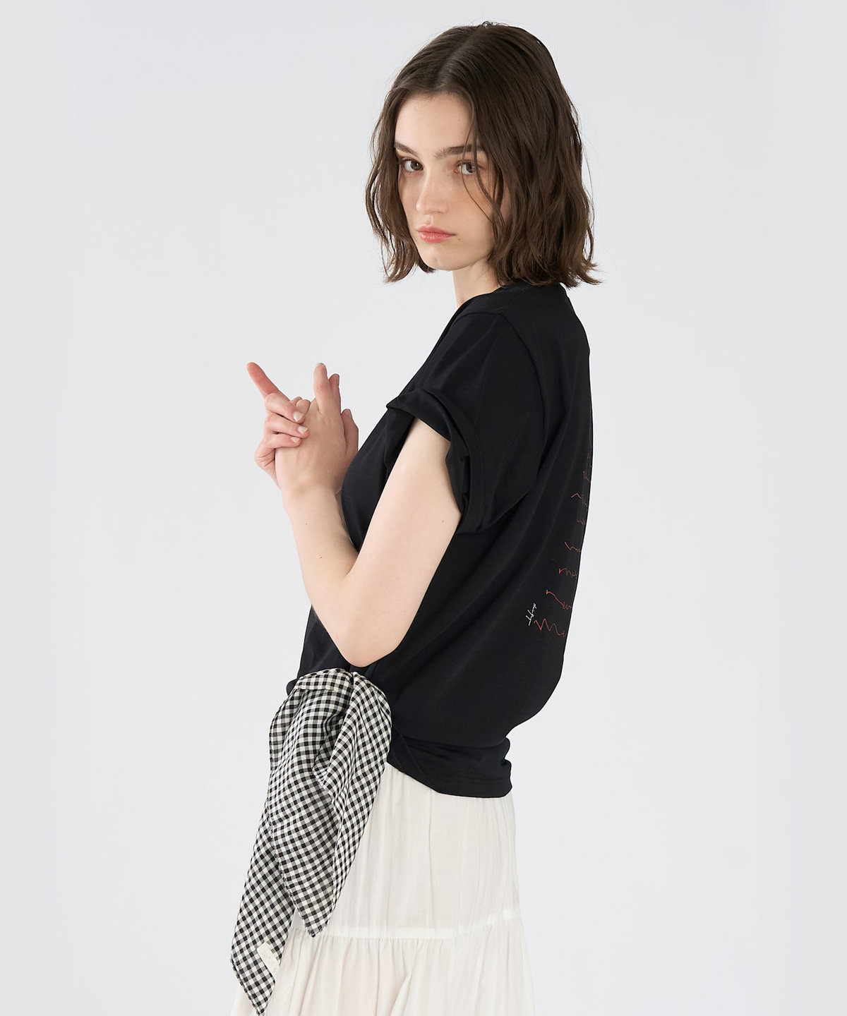 To b. by agnès b. Cat T オーガニックコットン 半袖 アーティストTシャツ ブラック