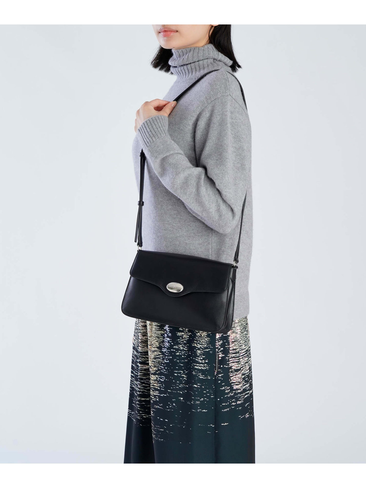 VOYAGE ウィメンズ バッグ＆ウォレット レザー ショルダーバッグ YAS06-04 ブラック