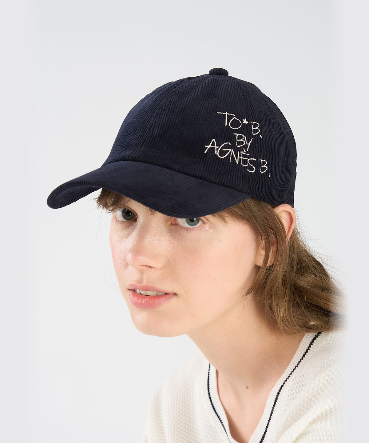 To b. by agnès b. コーデュロイ ロゴ キャップ ネイビー