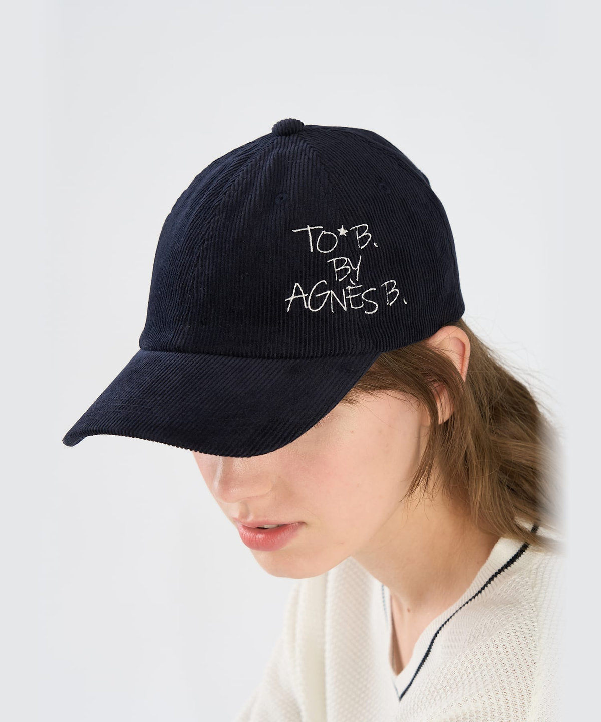 To b. by agnès b. コーデュロイ ロゴ キャップ ネイビー