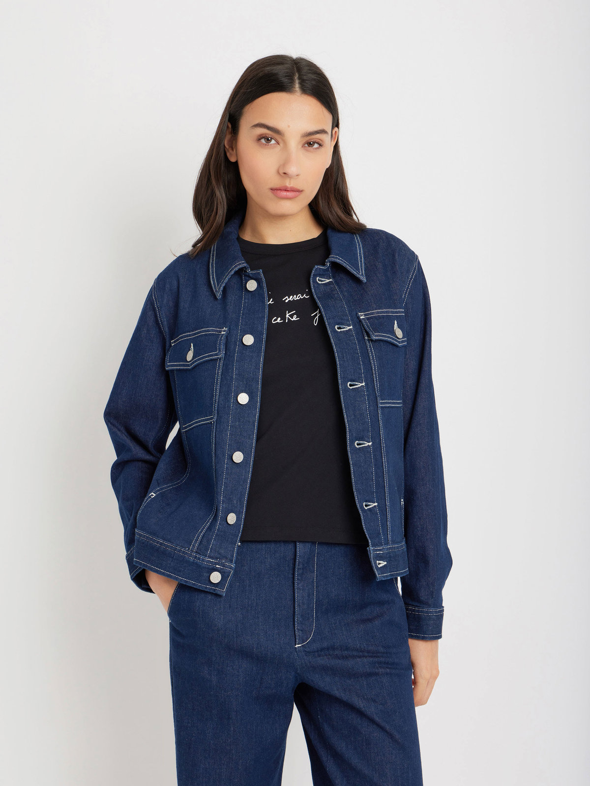 FEMME ウィメンズ メッセージ プリント コットン 半袖 Tシャツ ”Quand je serai grande...” ブラック