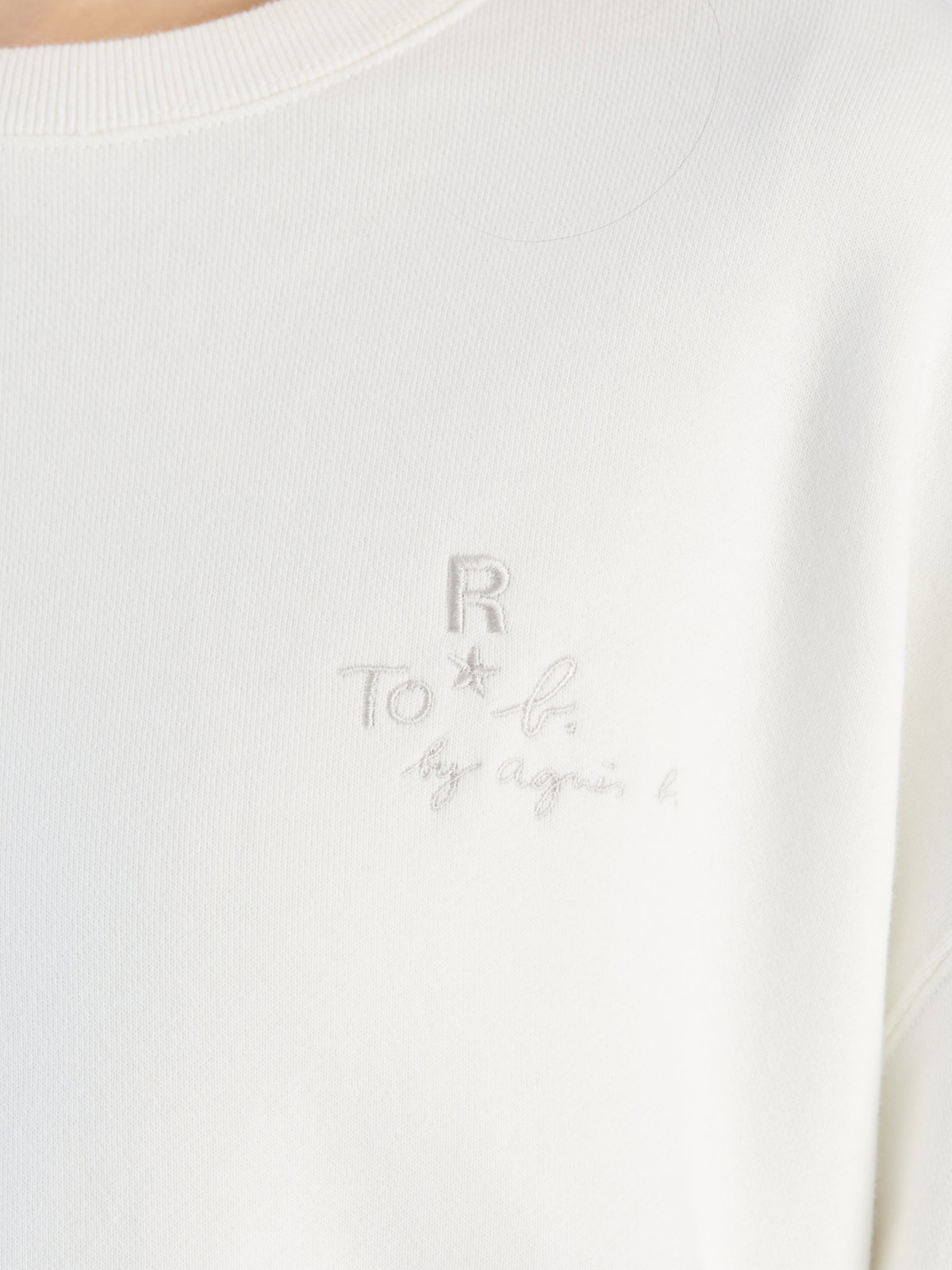 To b. by agnès b. 【Outlet】To b. by agnes b. x RED CARD TOKYO OVERSIZED SWEATSHIRT オーバーサイズスウェットシャツ オフホワイト