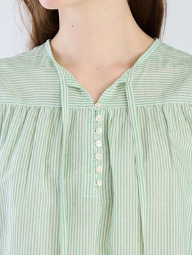 To b. by agnès b. 【Outlet】ストライプ コットンボイル ノースリーブ ブラウス グリーン