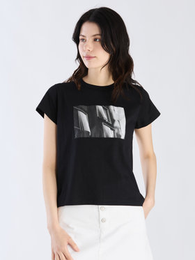 FEMME ウィメンズ コットン プリント 半袖 アーティスト Tシャツ ”Hugo Naccache” ブラック