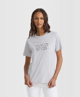 FEMME ウィメンズ メッセージ プリント コットン 半袖 Tシャツ "Parce qu'on est tous …" グレー