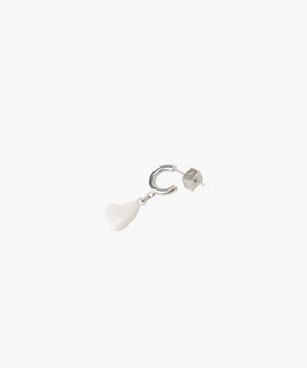 To b. by agnès b. カラーハート ピアス ホワイト