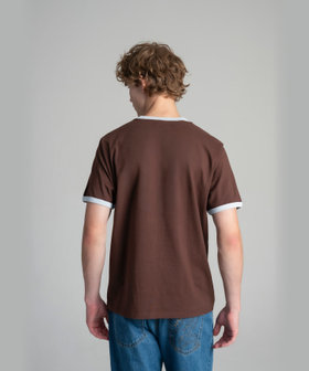 HOMME メンズ SPORT b. メンズ アーチロゴ コットン 半袖 リンガーTシャツ ベージュ