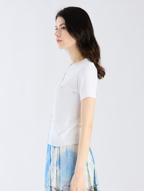 FEMME ウィメンズ "b."ロゴ刺繍 コットンニット 半袖 カーディガンプレッション "Swing" ホワイト