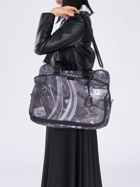 VOYAGE ウィメンズ バッグ＆ウォレット フォトプリント 2way ラージ ボストンバッグ "Tokyo Highway" RAT01Q-01 ブラック