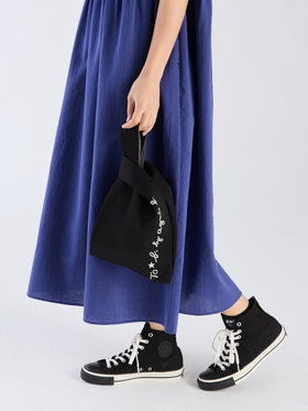 To b. by agnès b. ニット ロゴトートバッグ ブラック