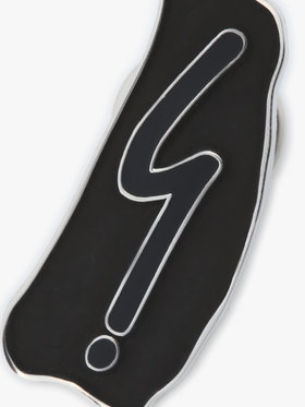 FEMME ウィメンズ ピンバッジ ”Point d'Ironie” ブラック