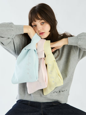 To b. by agnès b. ニット ロゴ トートバッグ ライトブルー