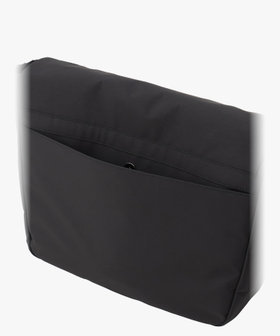 VOYAGE メンズ バッグ＆ウォレット ナイロン ラージ ショルダーバッグ "Trip" ZAH01-09 ブラック