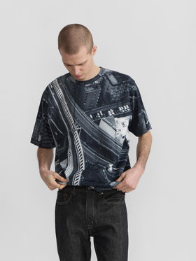 HOMME メンズ メンズ フォトプリント コットン 半袖 Tシャツ "View from Agnes’ hotel window in Tokyo" マルチ