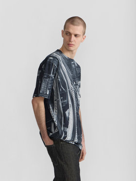 HOMME メンズ メンズ フォトプリント コットン 半袖 Tシャツ "View from Agnes’ hotel window in Tokyo" マルチ