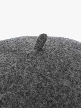 To b. by agnès b. 【Outlet】LOVE YOU 刺繍 ベレー グレー×ブラック