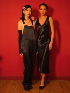 FEMME ウィメンズ サテン Vネック ノースリーブ ドレス ブラック