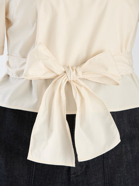 To b. by agnès b. 【Outlet】リボンブラウスプルオーバー ホワイト