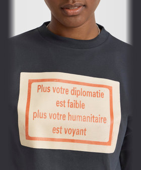 FEMME ウィメンズ プリント コットン 五分袖 アーティスト Tシャツ "Roberto Martinez" グレー
