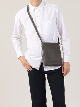 VOYAGE メンズ バッグ＆ウォレット レザーショルダーバッグ "Peter" PAH02Z-03 ブラウン系その他